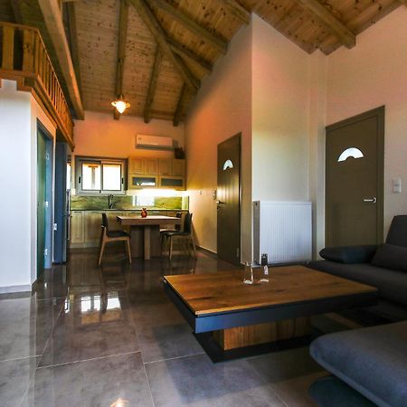Porto Kalamitsi Stone-Built Bungalows Kardamyli Exterior photo